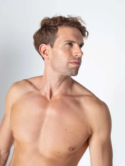 promoçao para novos clientes topos do corpo masculino meio corpo